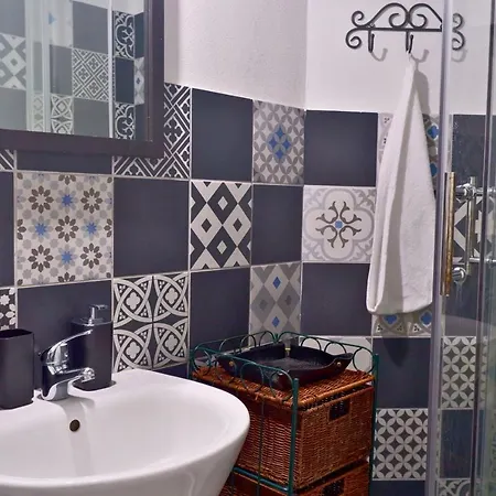 Free Parking & A/c Sant'orsola Cozy Apartment *